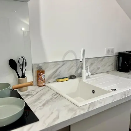 Apartment Le Remois - Cocon En Champagne En Centre Reims